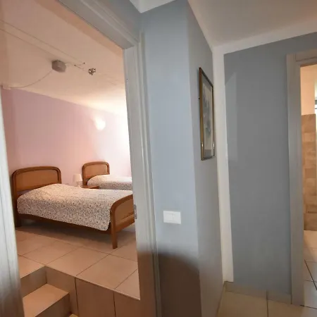 Ferienhaus Spacious Holiday With Lake View In *